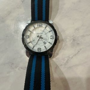 Impulse quartz watch blue and black